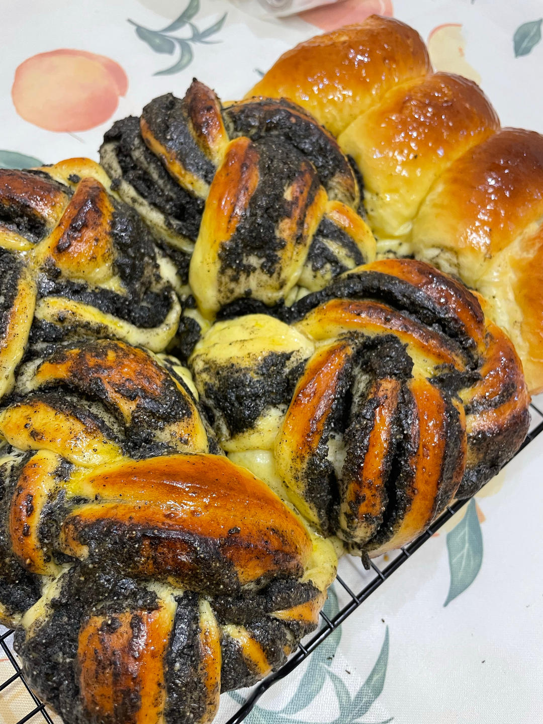料多多系列--黑芝麻奶酥小吐司
