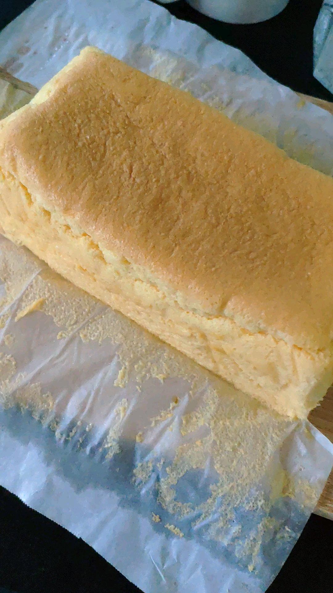 古早流心芝士蛋糕&柯基抖臀蛋糕