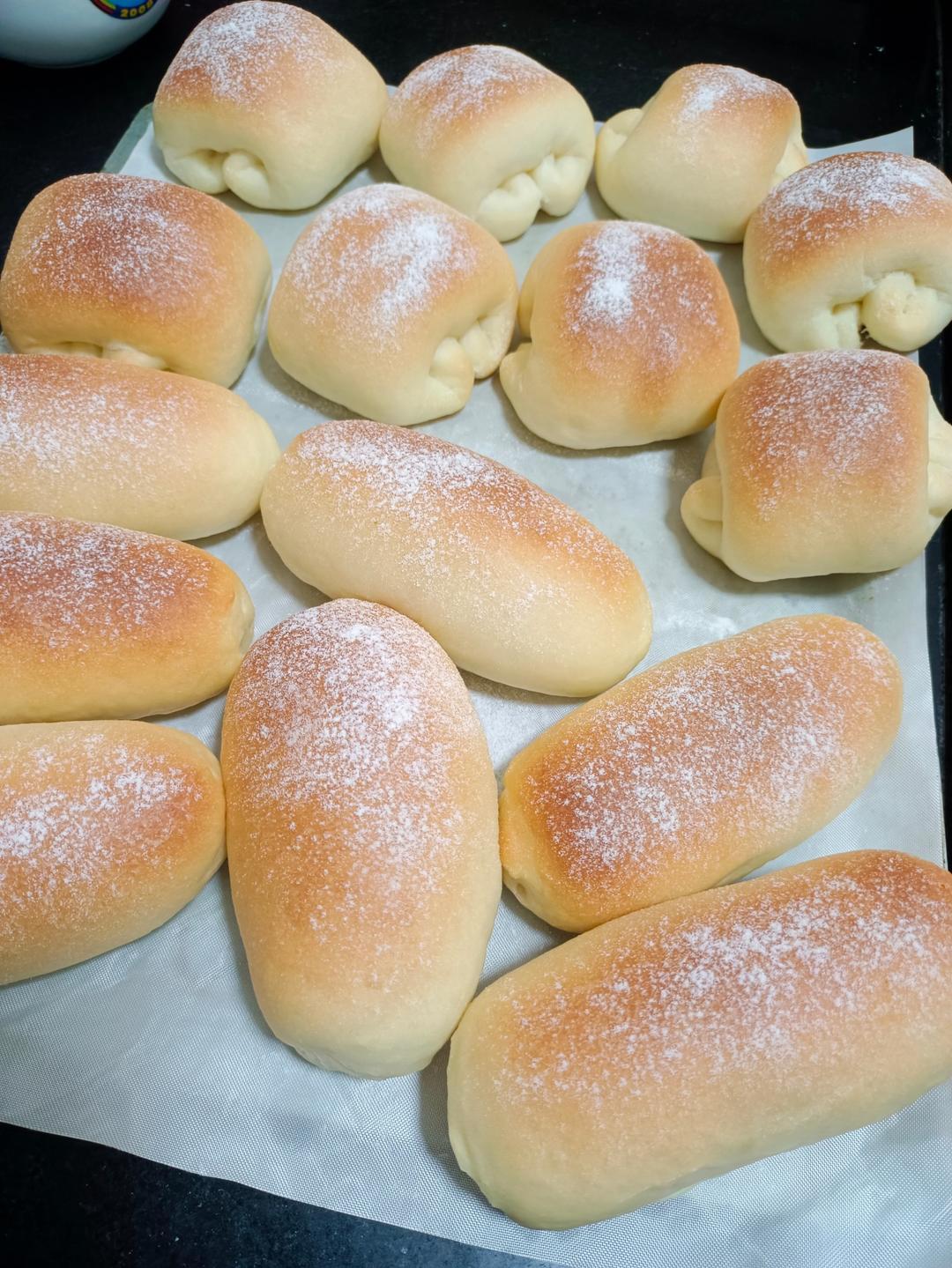 纯奶手撕吐司的做法 步骤1