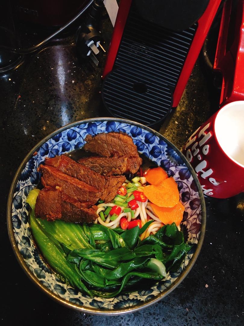 私房卤牛肉及牛肉面