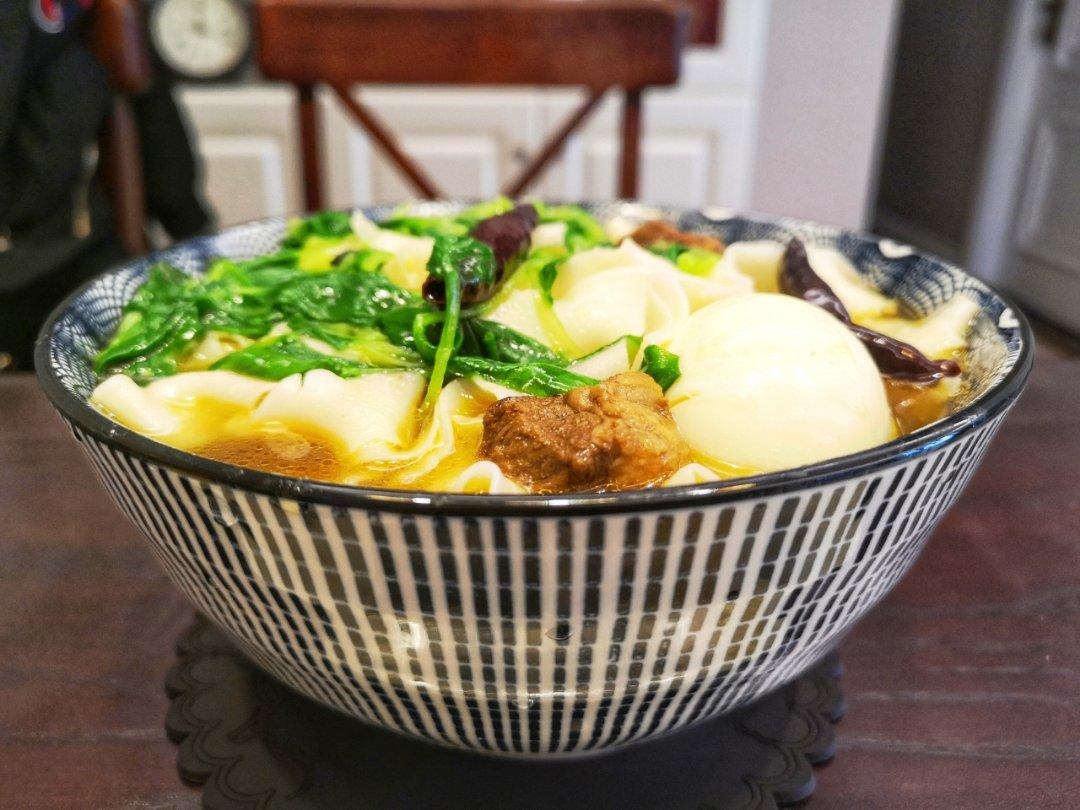 牛肉板面