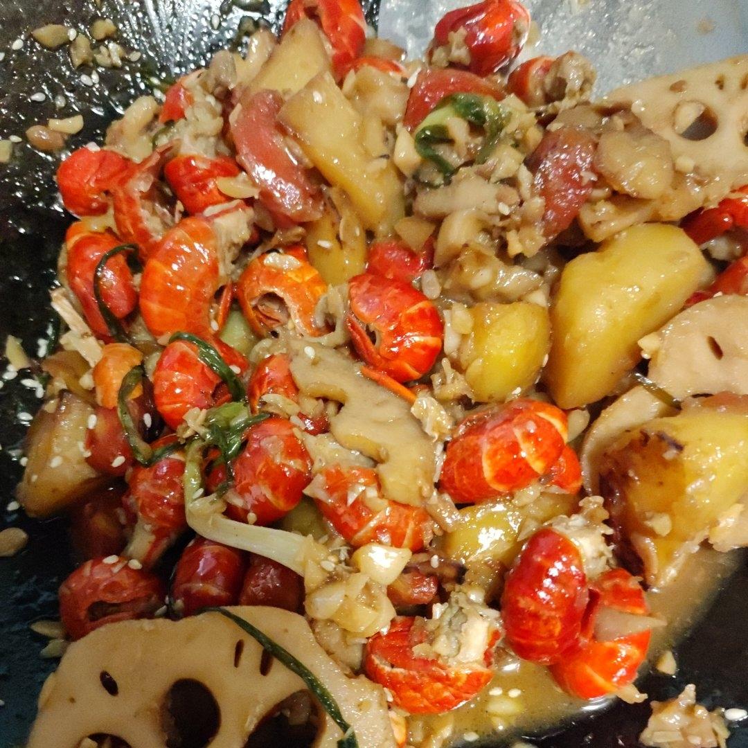 冷冻小龙虾尾怎样做好吃？教你这个做法！