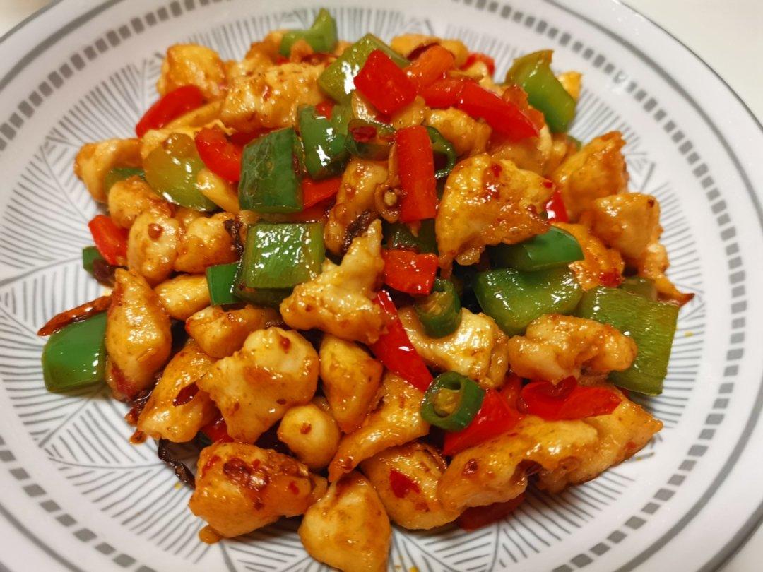 青椒辣子鸡丁