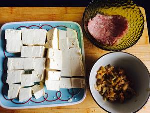榨菜肉末拌老豆腐的做法 步骤2