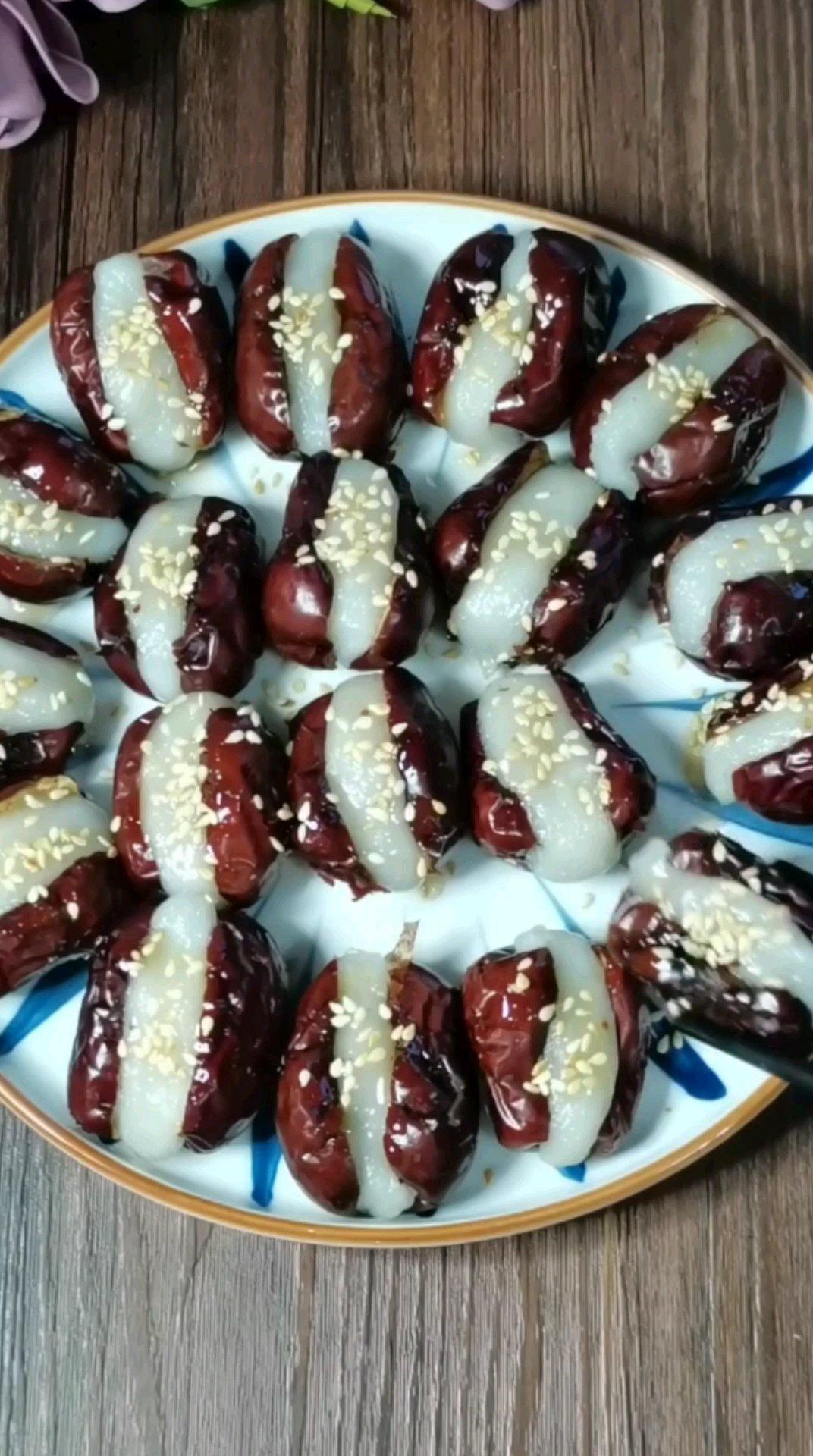 糯米枣也叫心太软 吃起来软软糯糯 补血补气 附细节视频详解