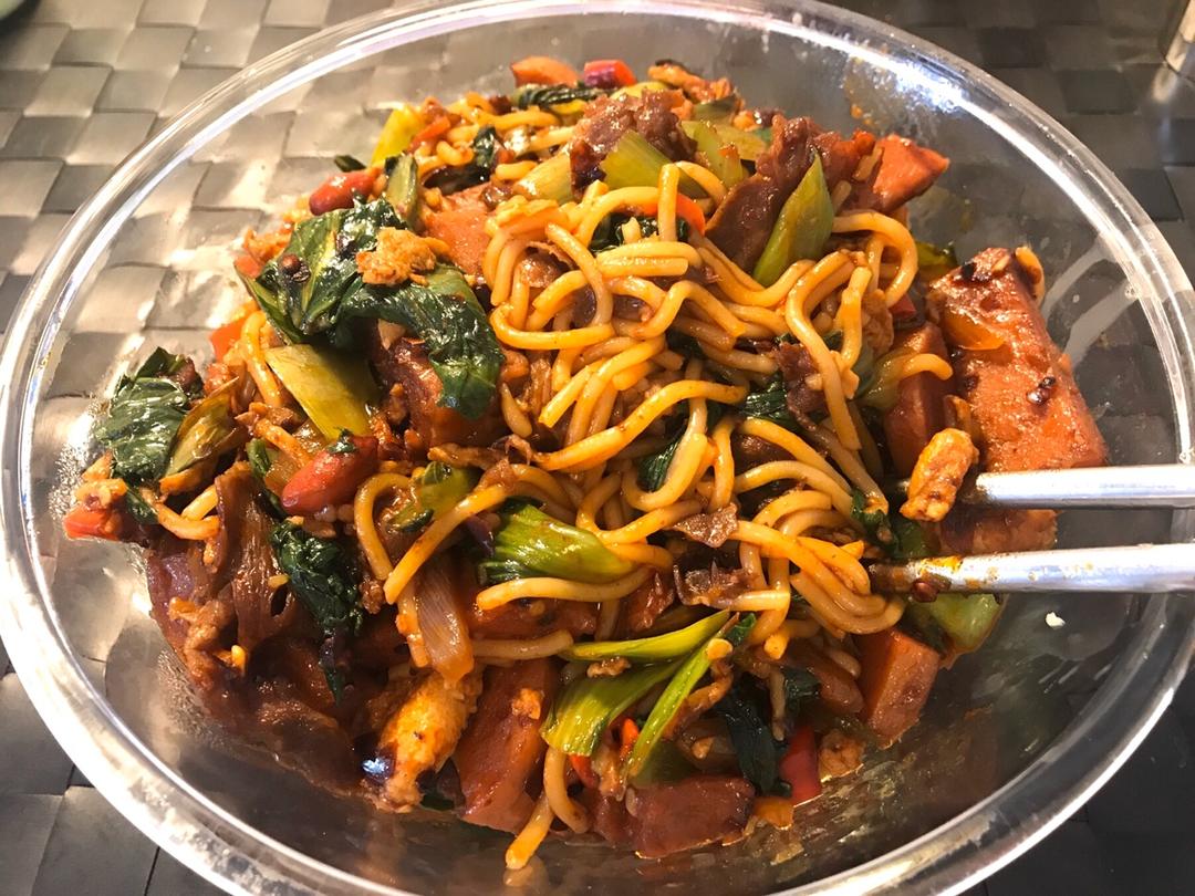 独居必备的素炒米线