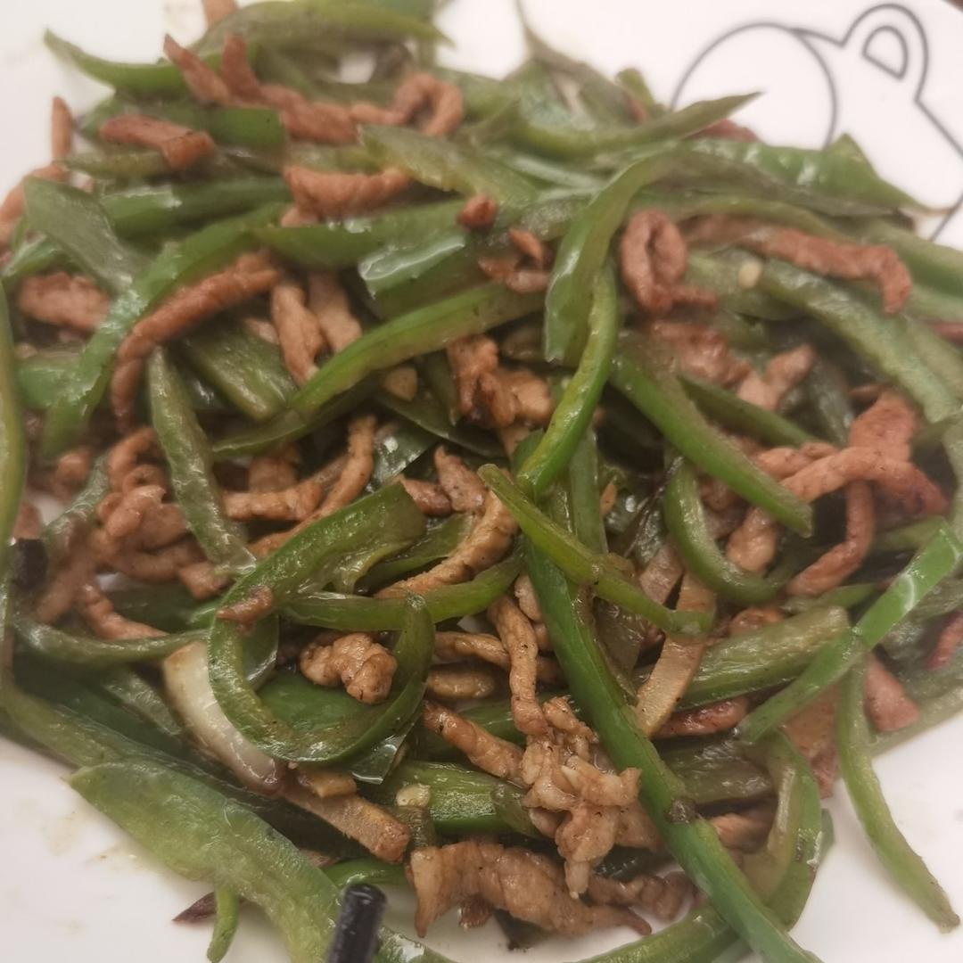 厨师长教你：“青椒肉丝”的正宗做法，色香味俱全