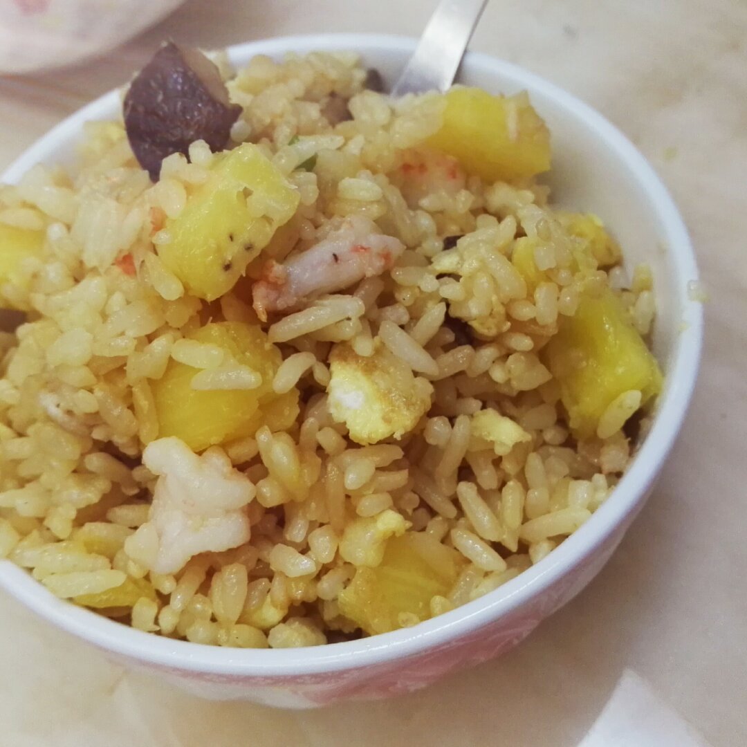 菠萝炒饭