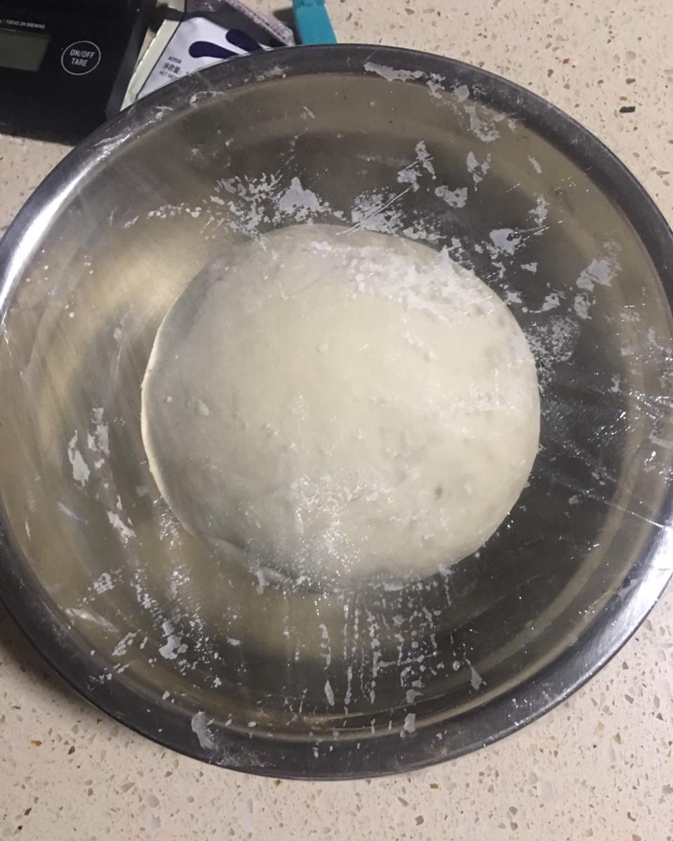 像面包般柔软的奶香馒头（最简单的揉面做法)