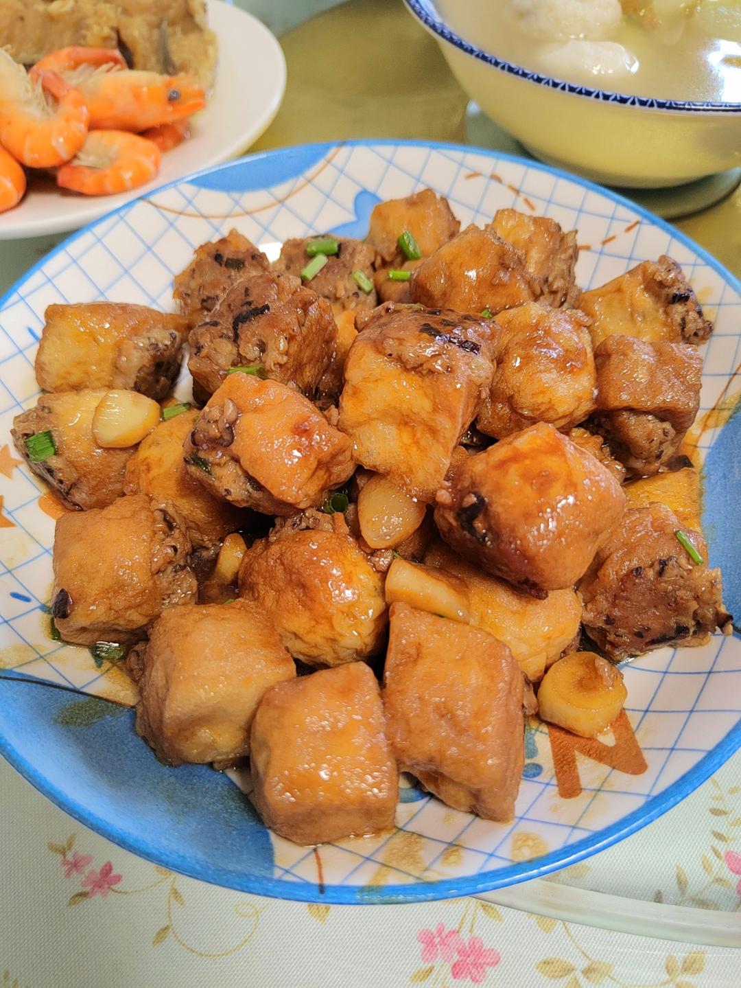 吸满汤汁的【油豆腐酿肉】这样做真的超下饭