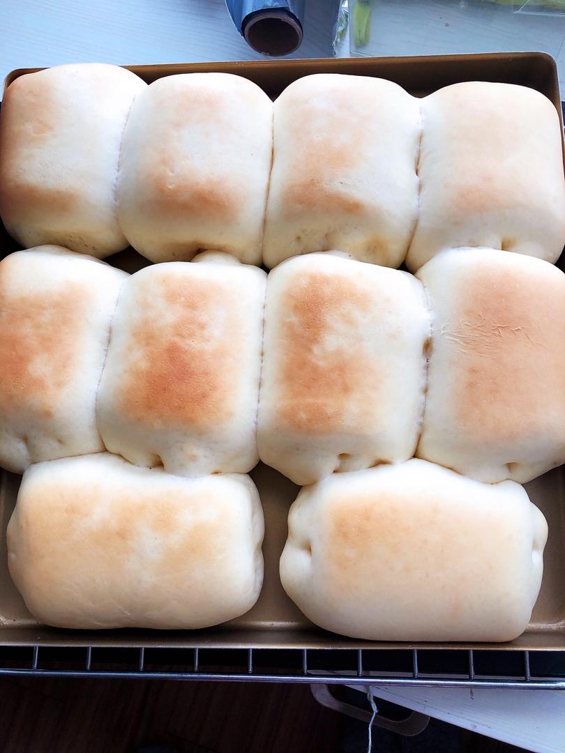 软到不知所措的牛奶卷