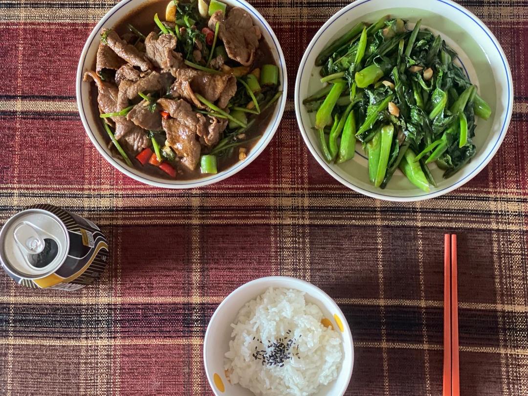 小炒黄牛肉，肉嫩味香！太好吃了简直是米饭杀手！