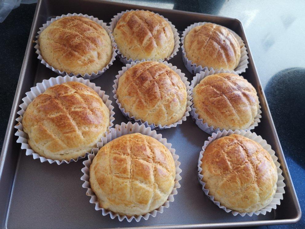 香酥柔软的港式菠萝包