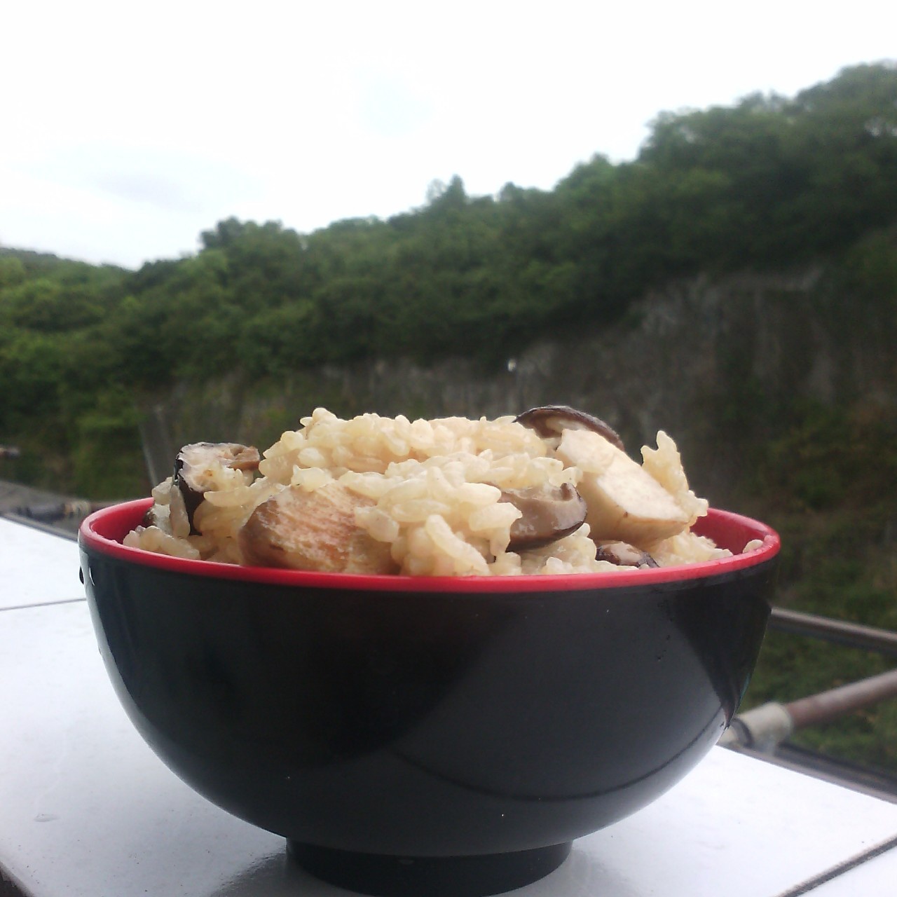 香菇芋头炊饭