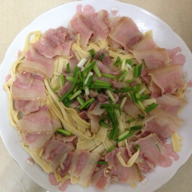 天青色等烟雨_做的千张蒸咸肉