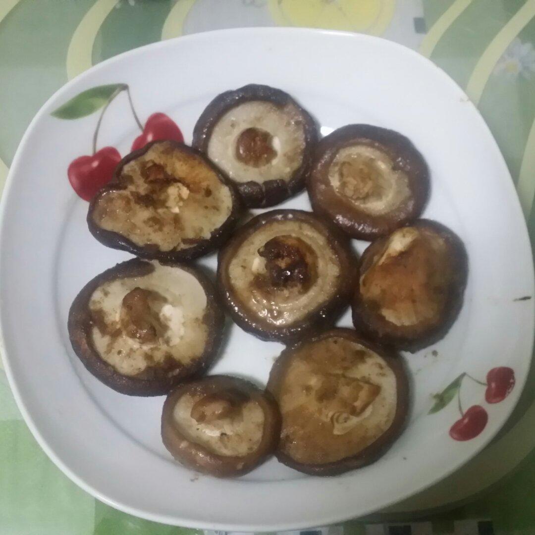 煎香菇