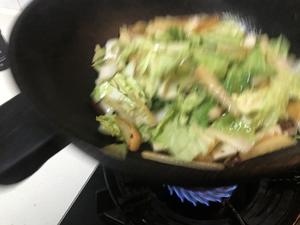 土豆白菜烩馍馍的做法 步骤5