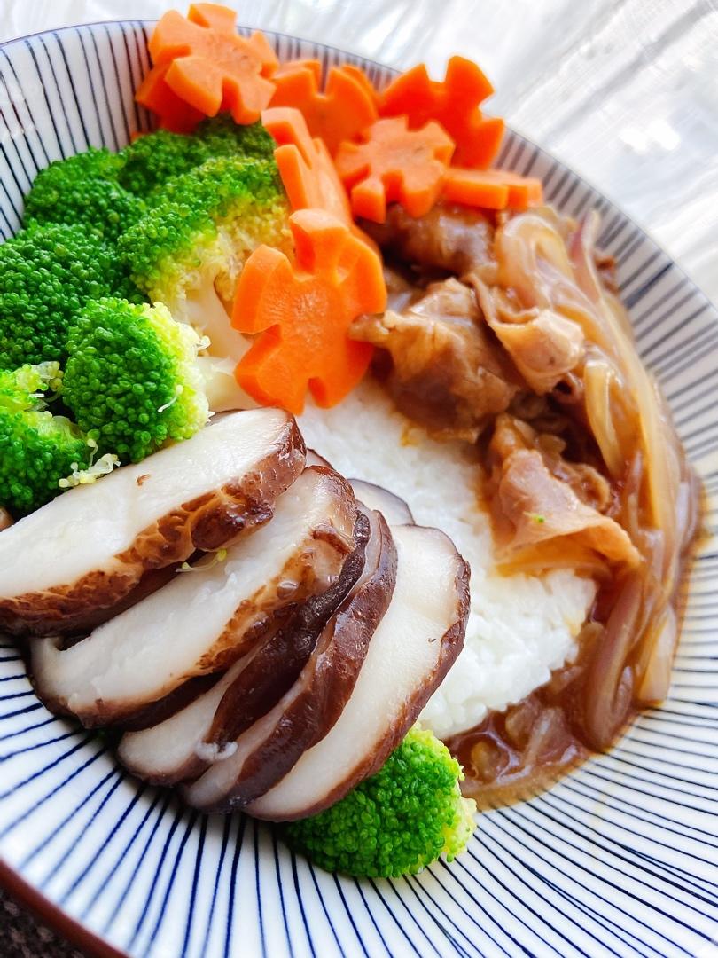 肥牛饭