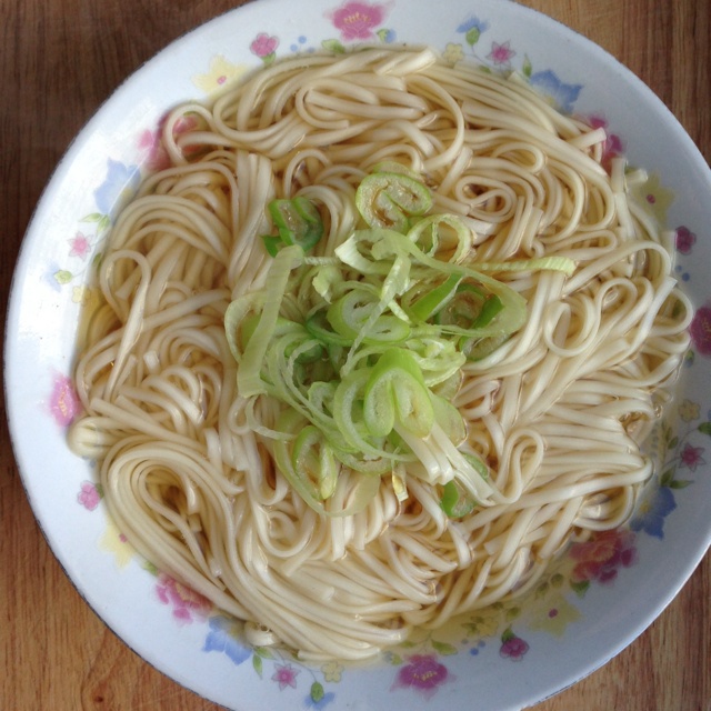 小葱麻油酱油面