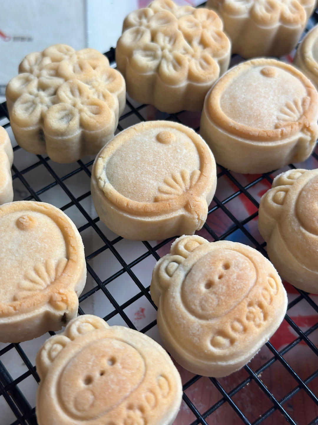 广式月饼—蛋黄莲蓉月饼