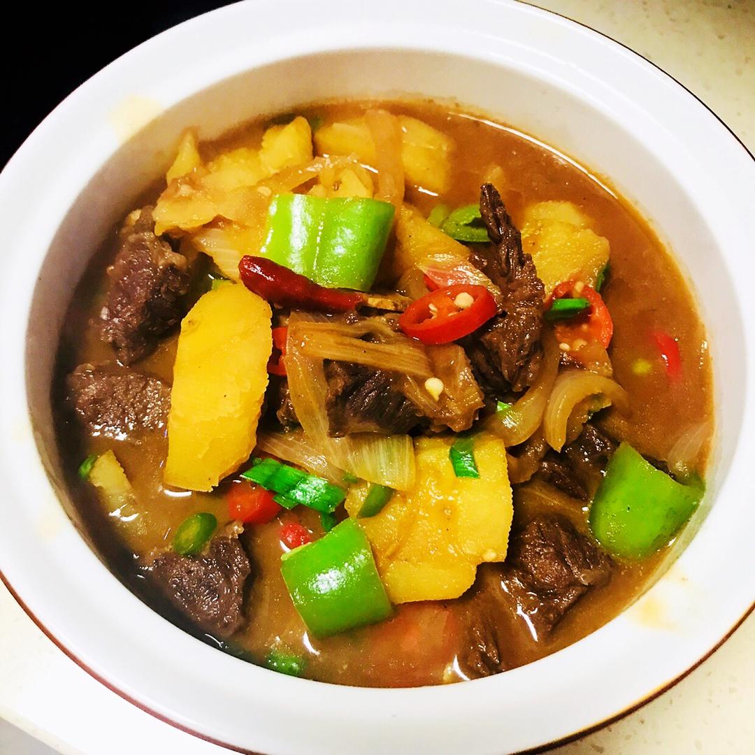红烧牛肉土豆 （独家秘制）