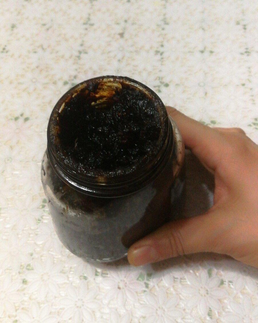 黑糖红枣枸杞姜母茶酱