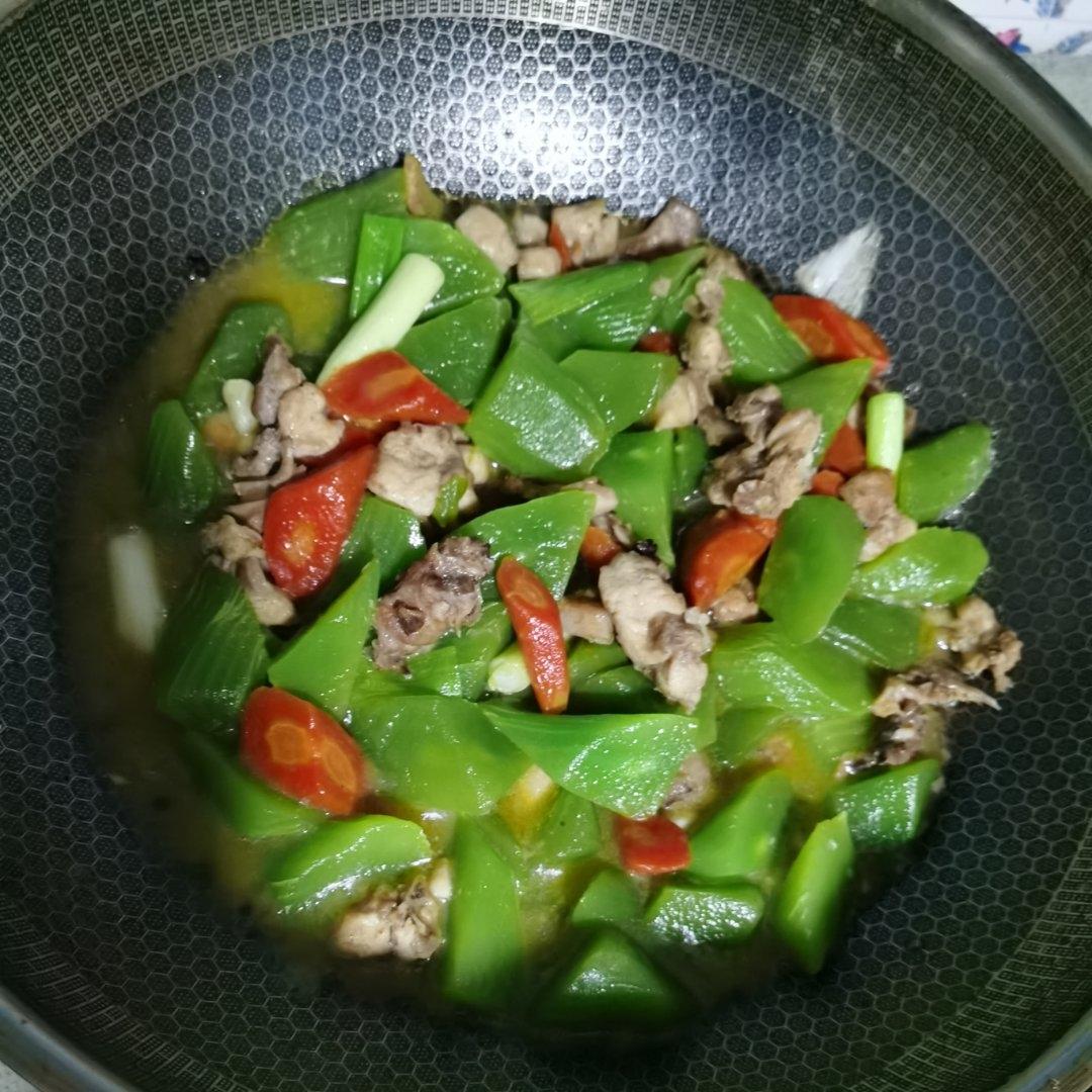 莴笋烧兔
