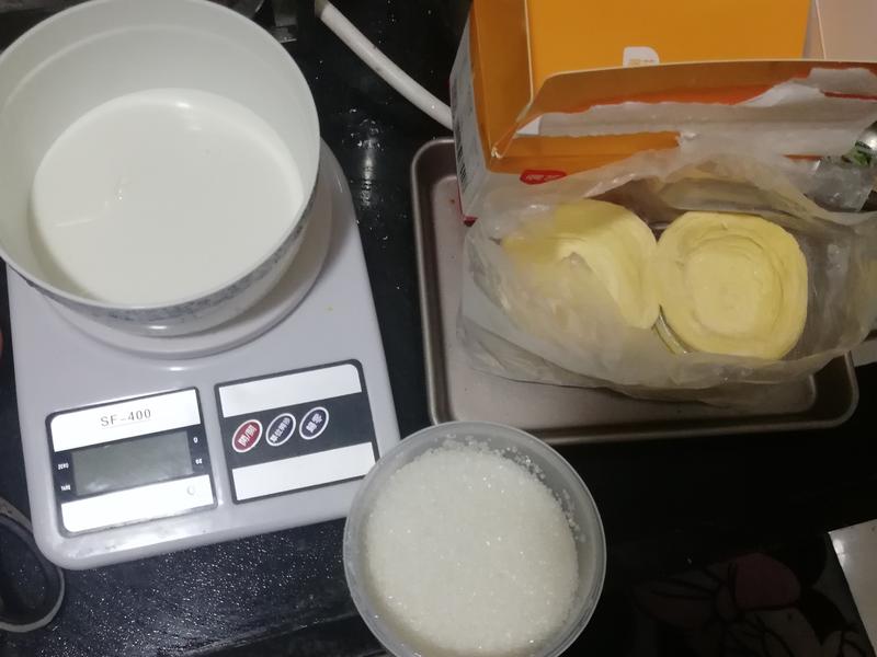 纯奶手撕吐司的做法 步骤1