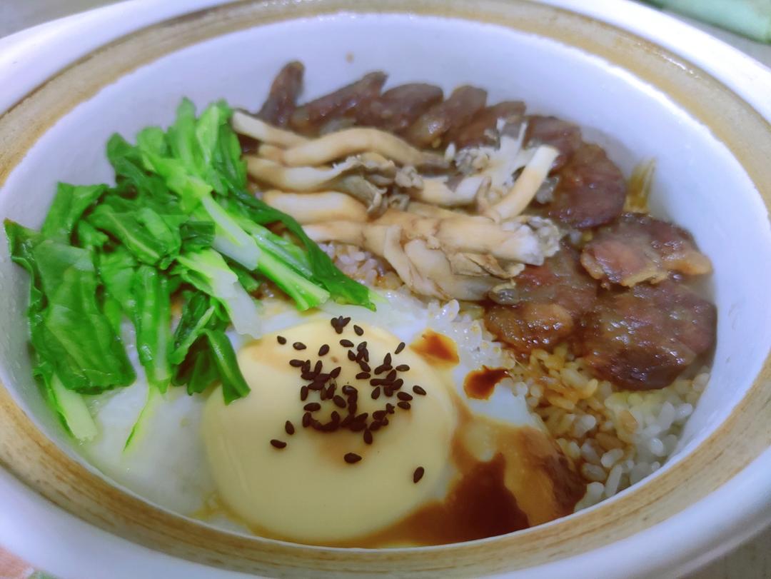 香喷喷的🍲腊肠煲仔饭（砂锅版）超简单神速