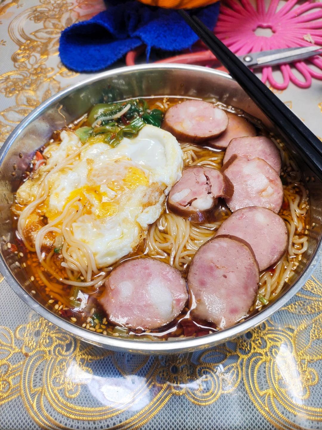 酸辣开胃❗️好吃到连汤汁不剩～酸汤面