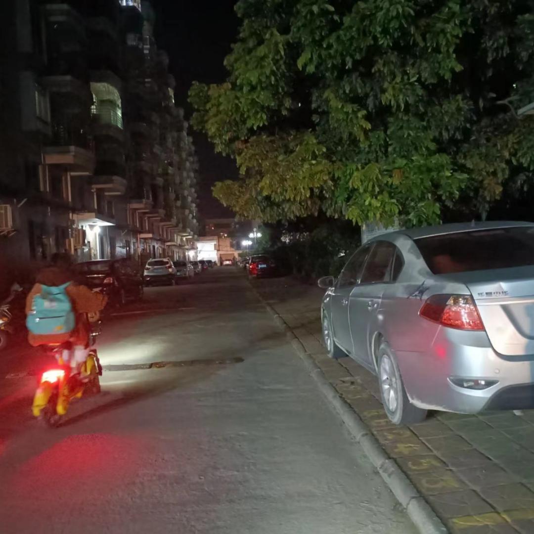 百分百不是机器人