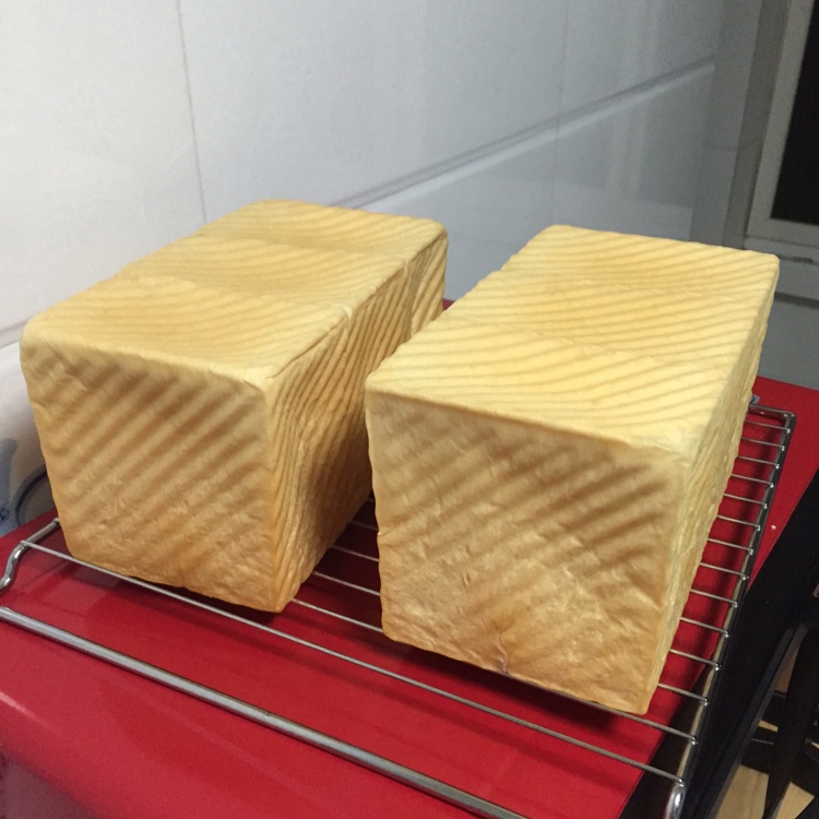 夺命软吐司(๑´ڡ`๑)超软拉丝极速方便的一次发酵吐司