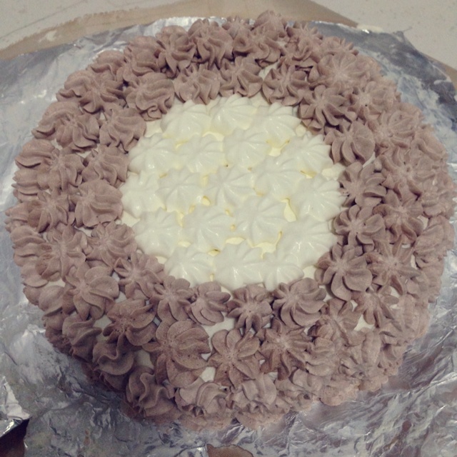 紫色玫瑰渐变裱花蛋糕