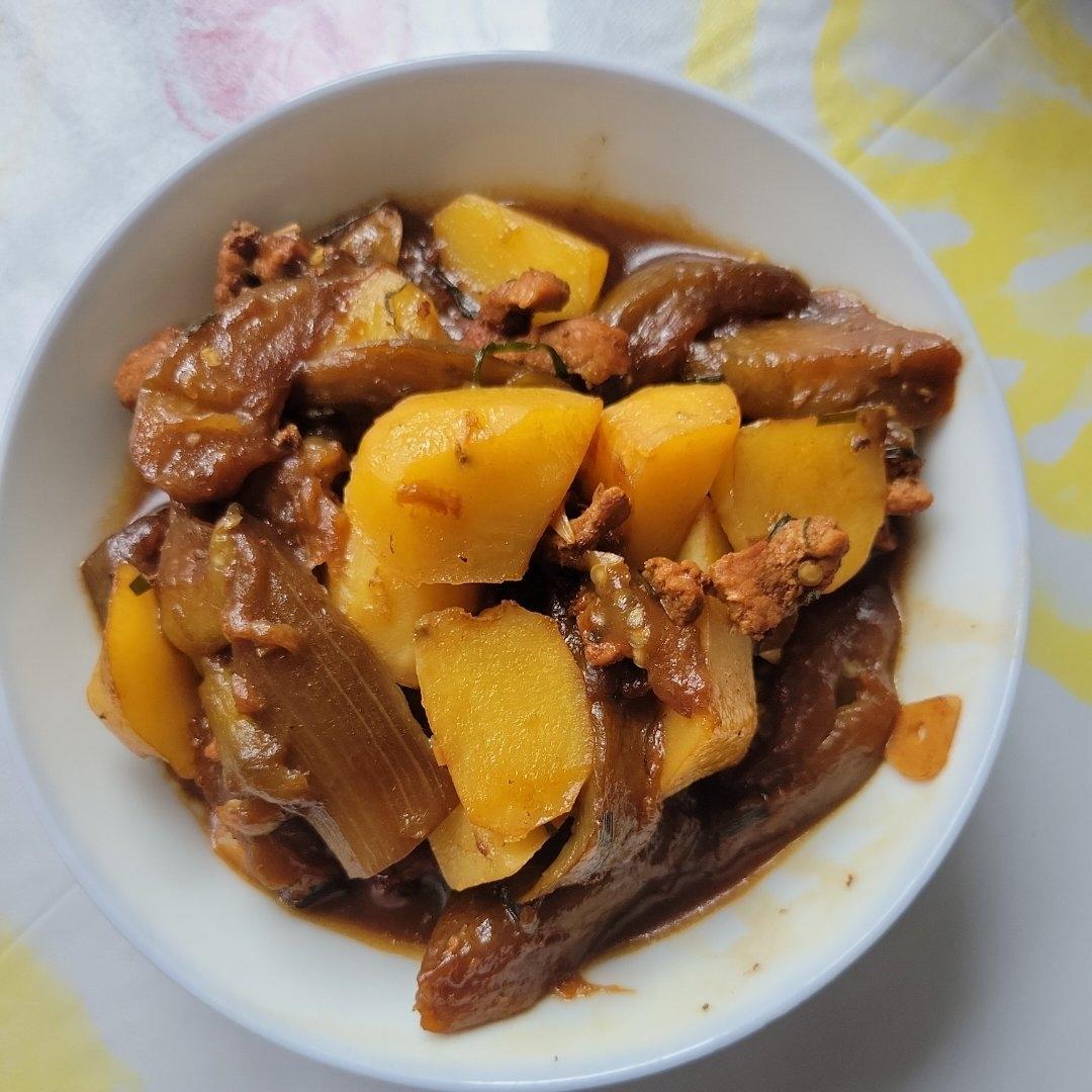 【超下饭】土豆炖茄子