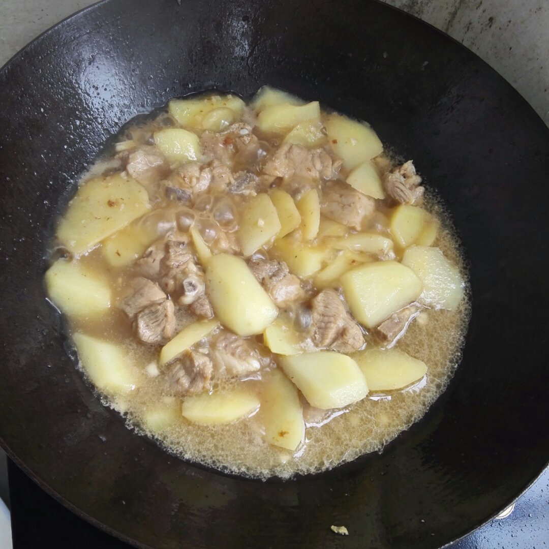 排骨炖土豆
