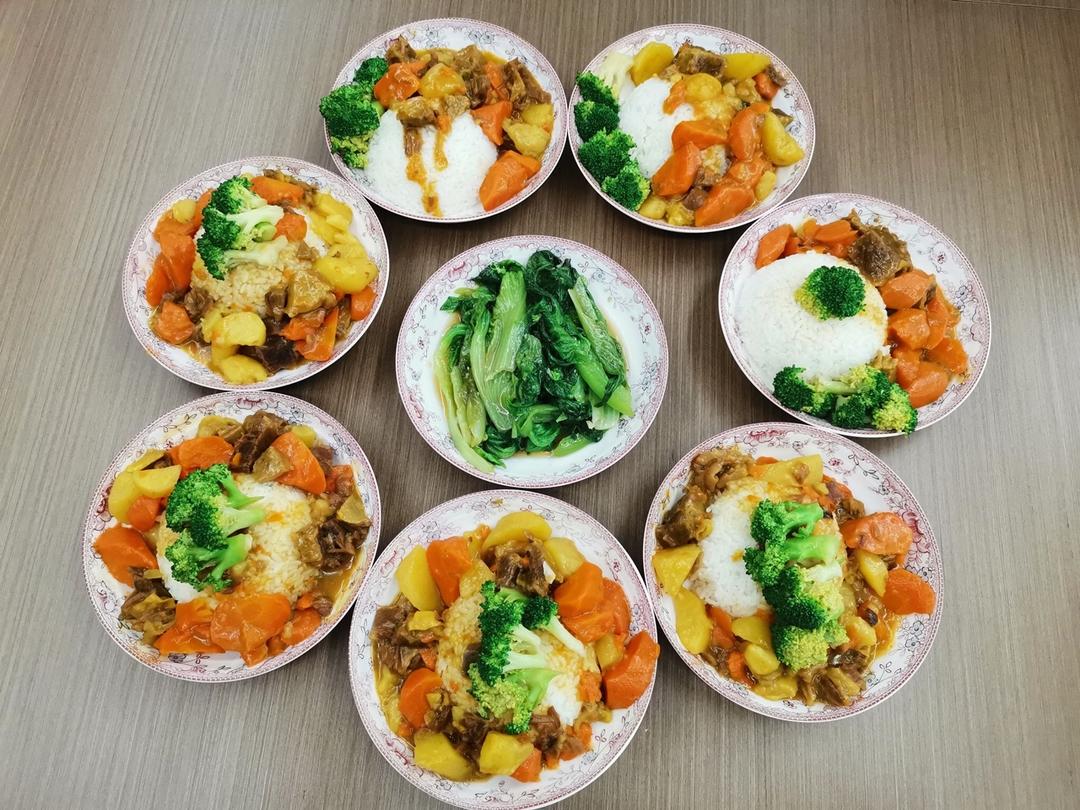 咖喱牛腩饭的家常做法