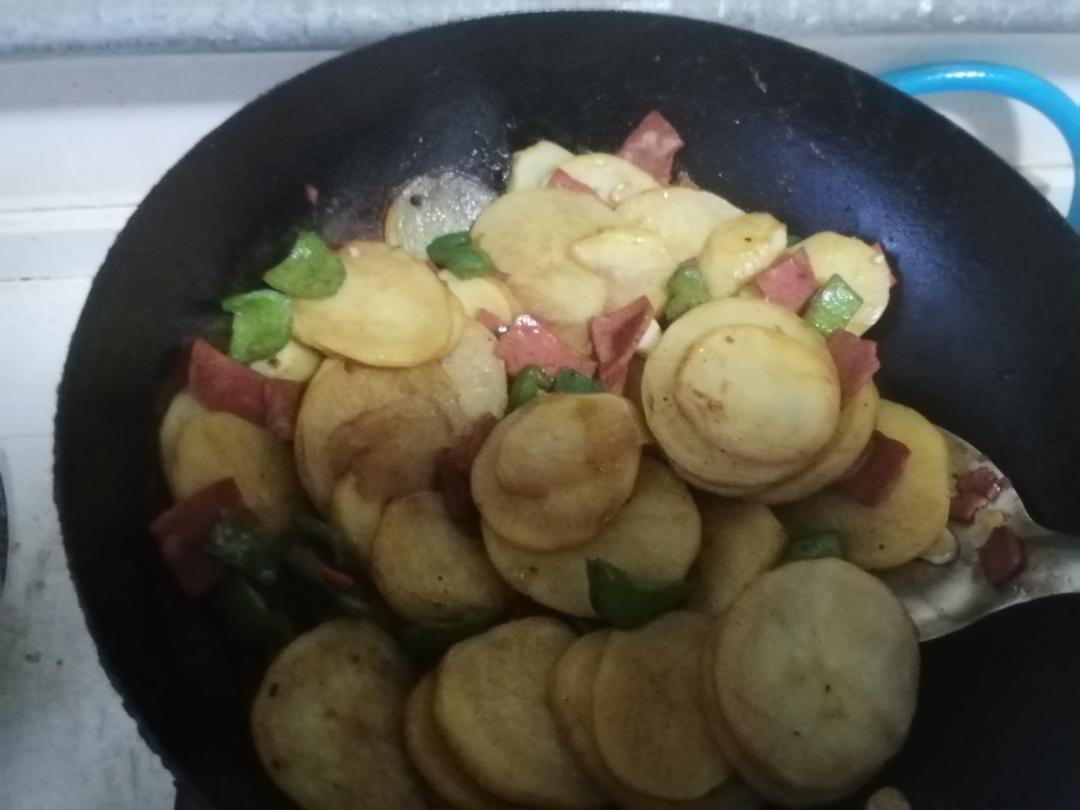 黑椒培根土豆片