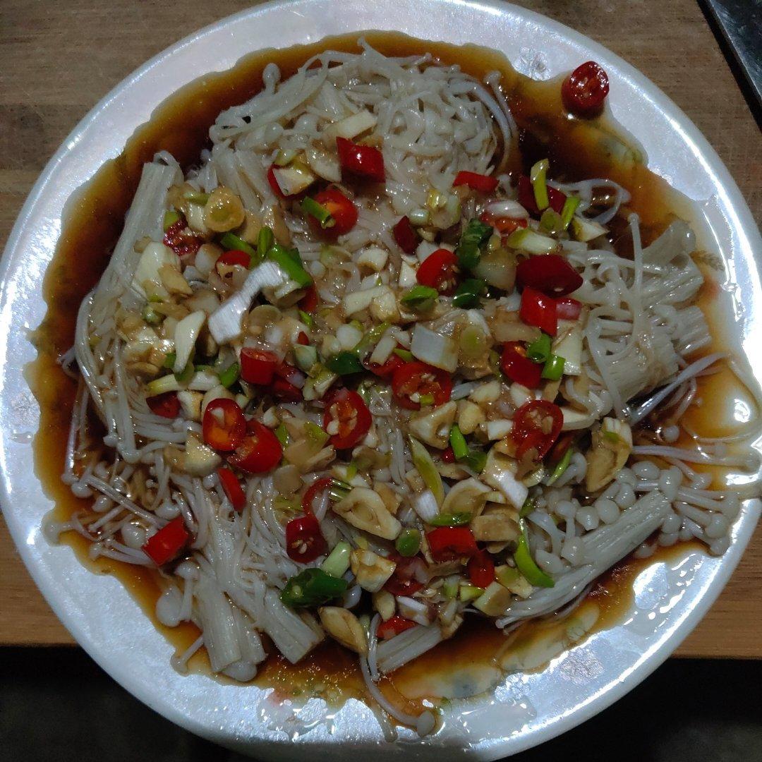 凉拌金针菇