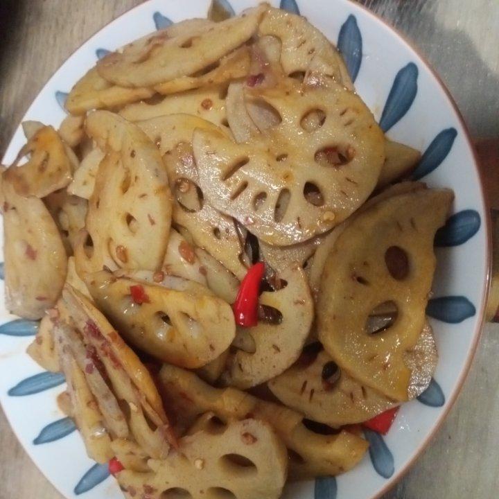 老干妈凉拌藕片