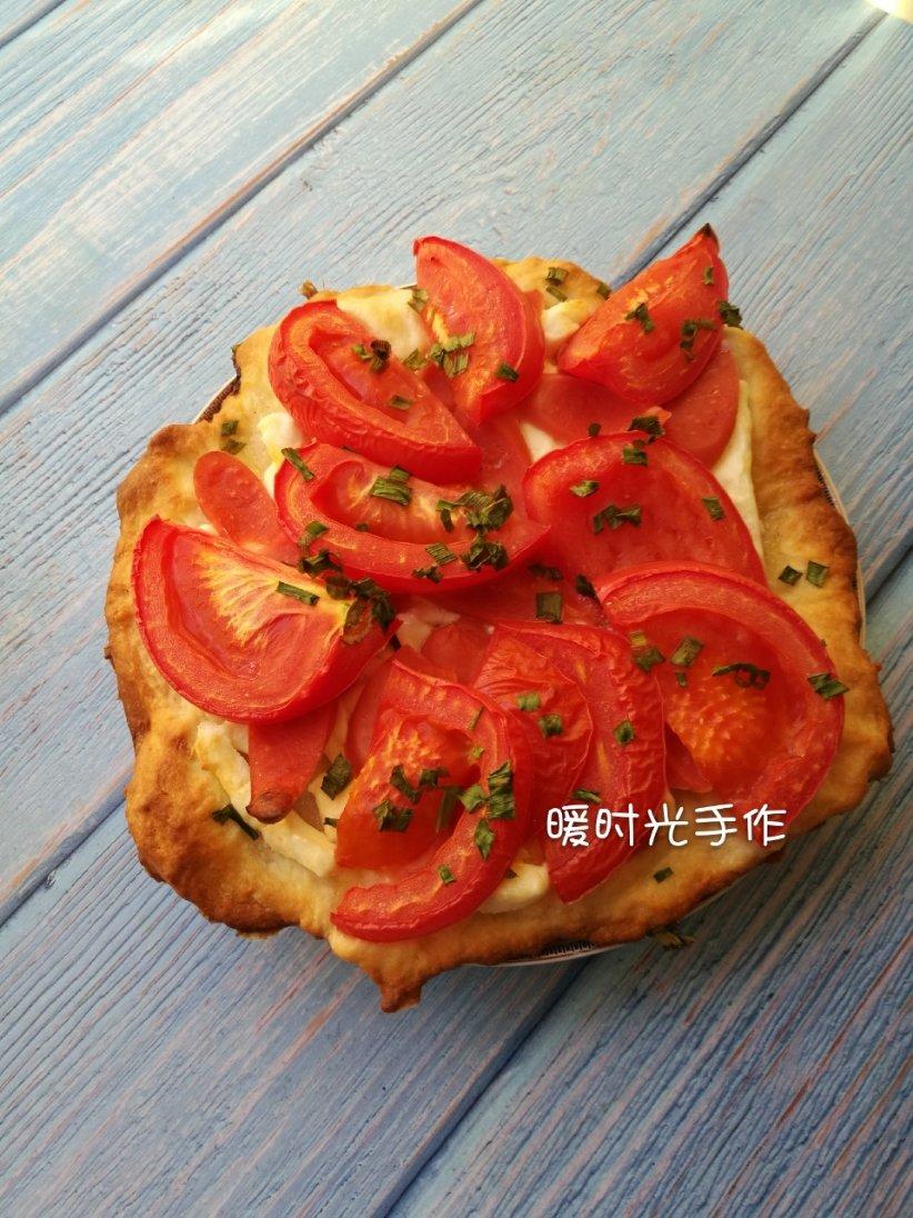 番茄芝士薄底披萨