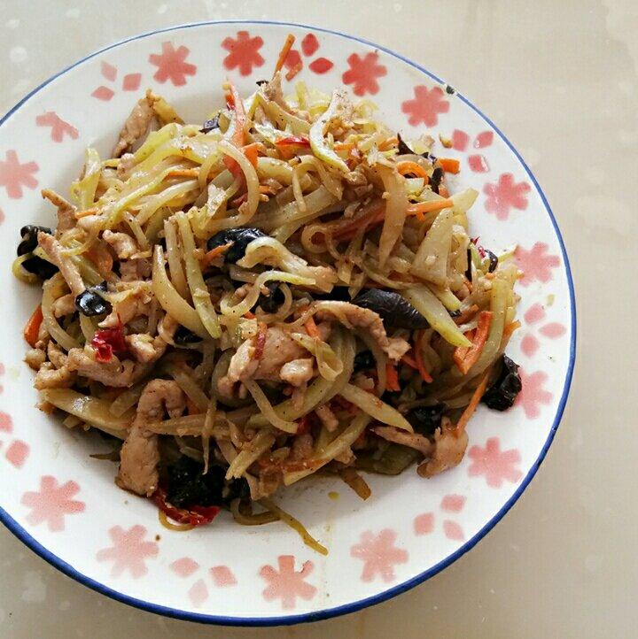 肉丝木耳炒莴笋