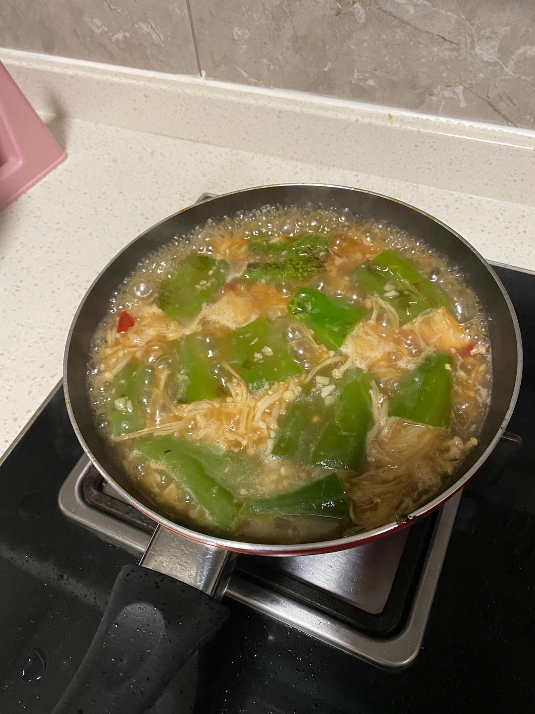 青椒卷金针菇，无敌下饭