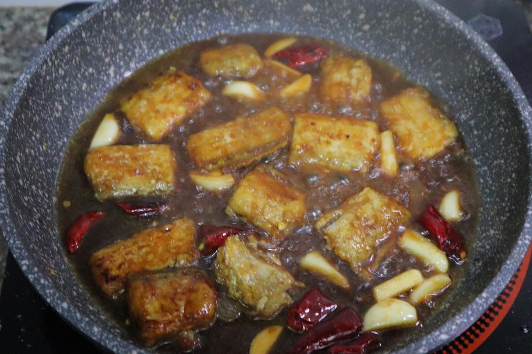 红烧带鱼来啦的做法