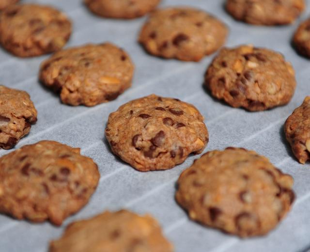 花生燕麦巧克力曲奇🍪的做法