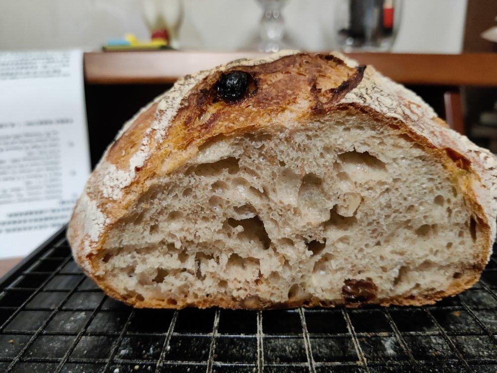 没想到无油无糖可以这么好吃——26小时的铸铁锅欧包（一起减肥吧）