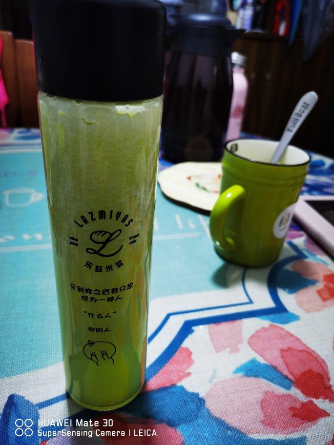 💚排毒养颜🍃雪梨西芹黄瓜汁