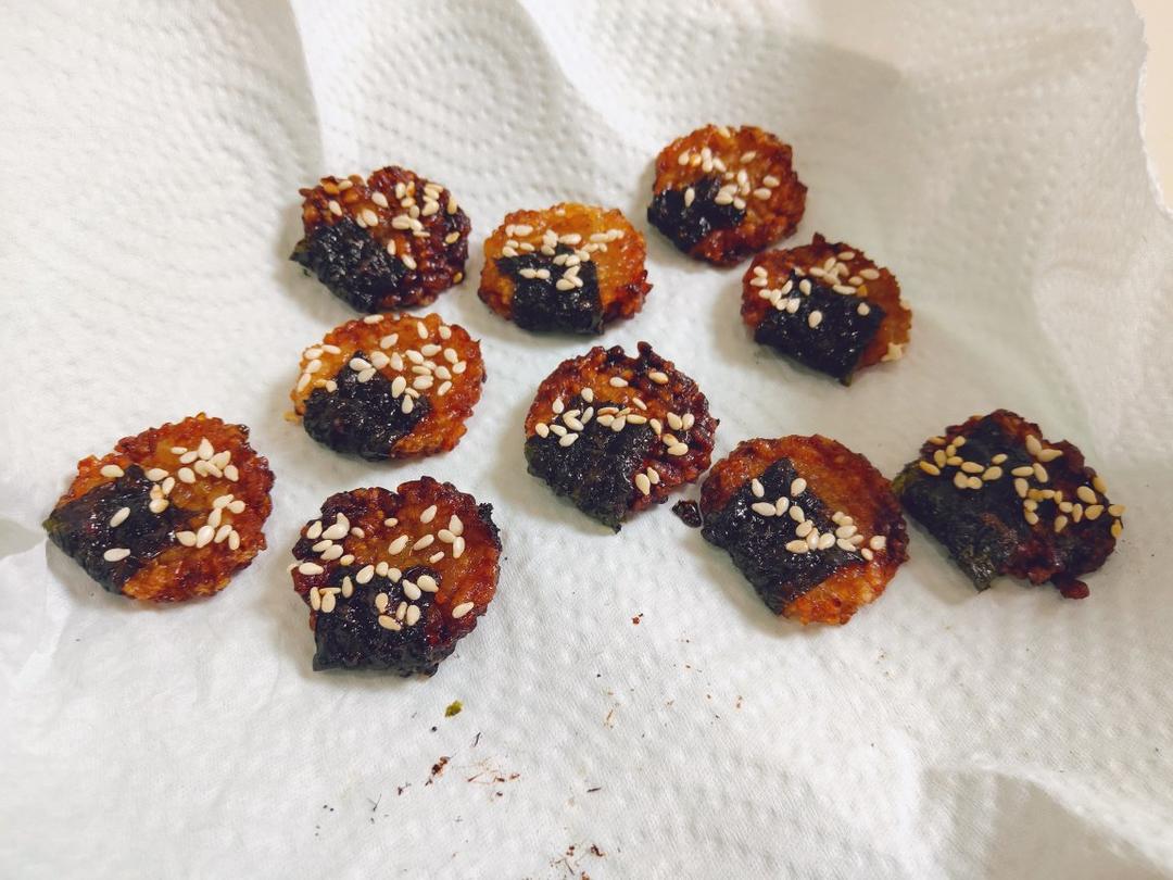 🔥剩米饭这样做✔️嘎嘣脆。 🍚米饭海苔锅巴