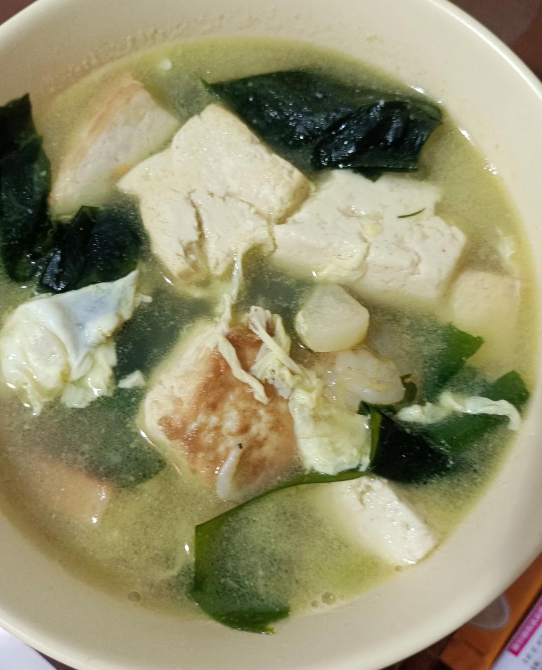 孩子增高汤 | 虾仁豆腐裙带菜汤