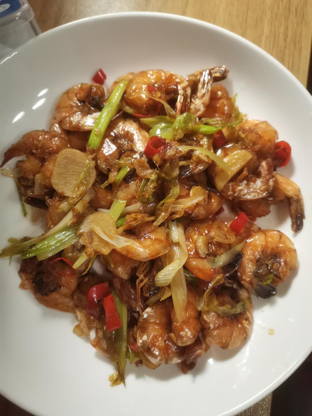 听说这是小朋友最爱吃的红烧虾🦐