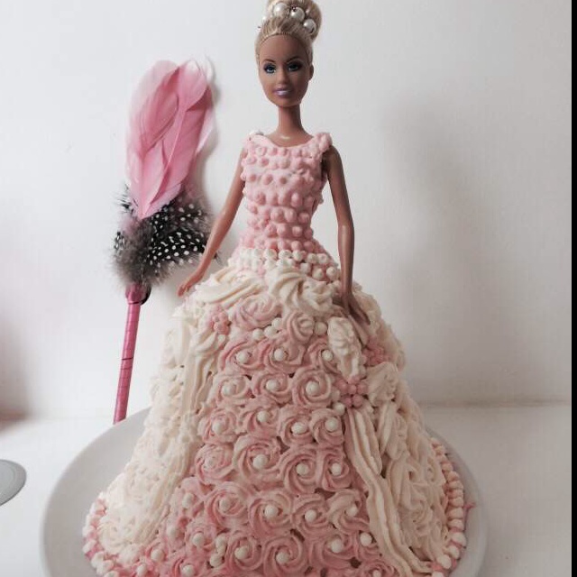 芭比娃娃蛋糕
